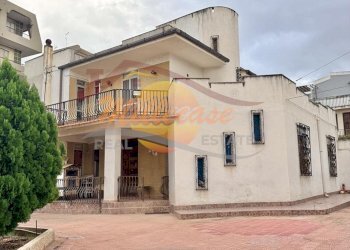 3314ba3f-e475-4c2c-b27a-56c8ff982ccd.jpeg - Villa VIA AVOLA, Siracusa - foto 2