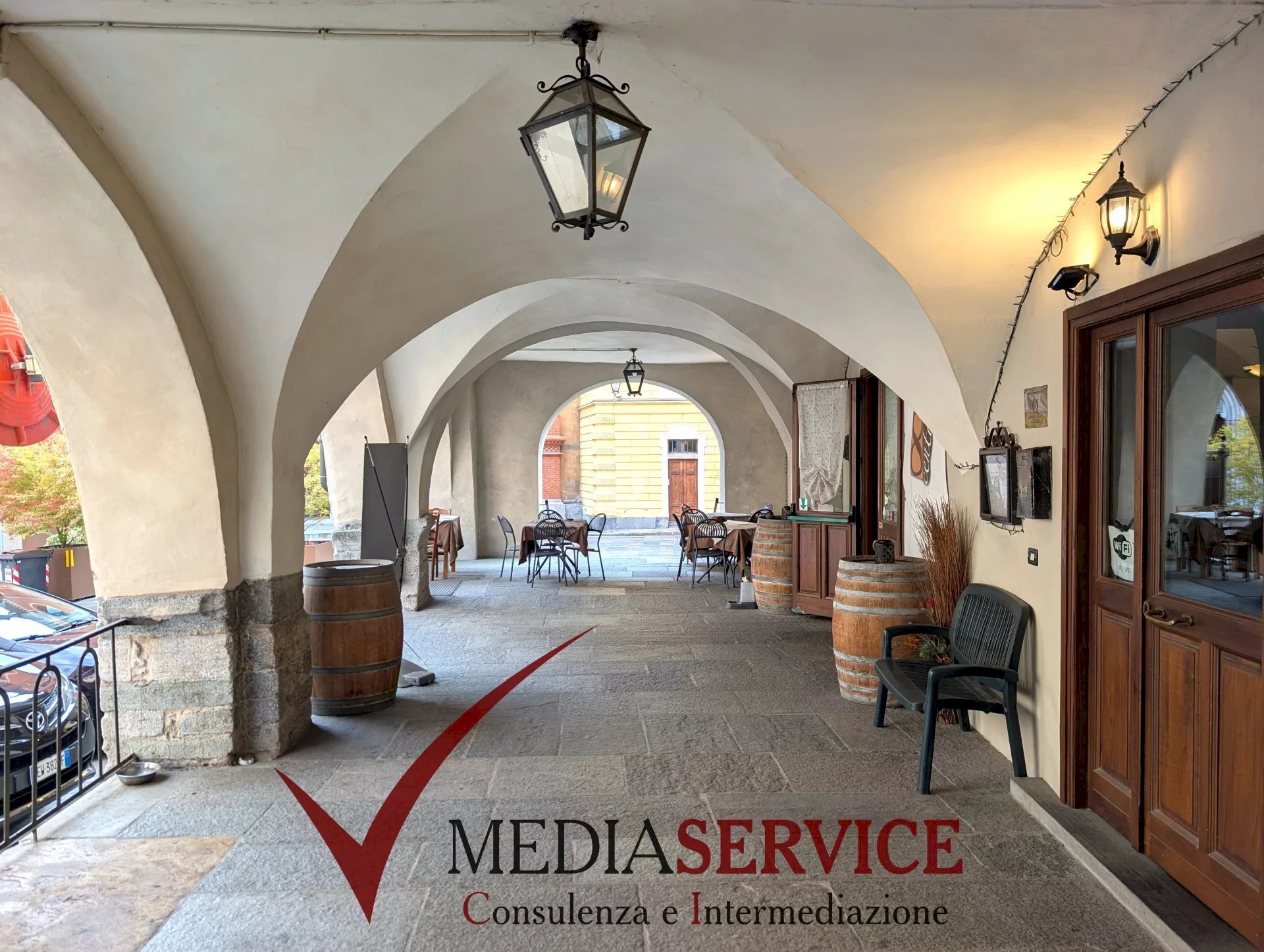 Negozio Via Giovanni Giolitti, Dronero - foto 1