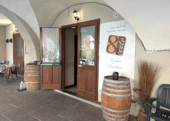 Negozio Via Giovanni Giolitti, Dronero - foto 2