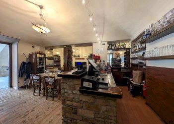 Negozio Via Giovanni Giolitti, Dronero - foto 14