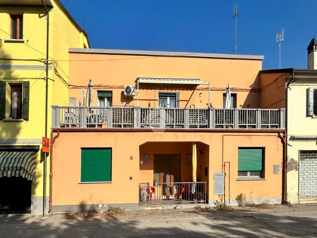 Three-room apartment Via S. Ferrari, Molinella - photo 2