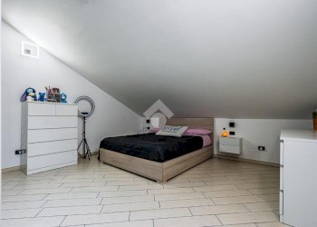 Mansarda Via garibaldi, San Gillio - foto 12