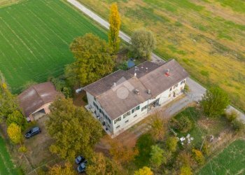 Porzione di casa Via Felesino, Reggio nell'Emilia - foto 1