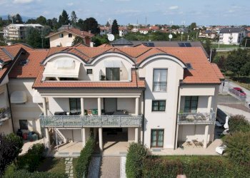 Three-room apartment Via Pontechianale, 11, Cuneo - photo 2