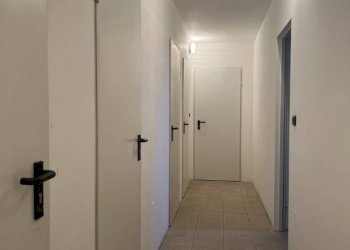 Three-room apartment Via Pontechianale, 11, Cuneo - photo 43
