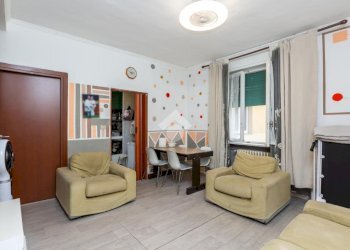 Three-room apartment Via Ivrea, Torino (neighborhood Rebaudengo) - photo 2