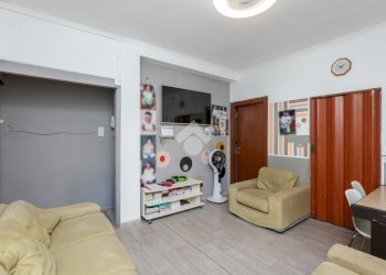 Three-room apartment Via Ivrea, Torino (neighborhood Rebaudengo) - photo 4