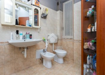 Three-room apartment Via Ivrea, Torino (neighborhood Rebaudengo) - photo 13