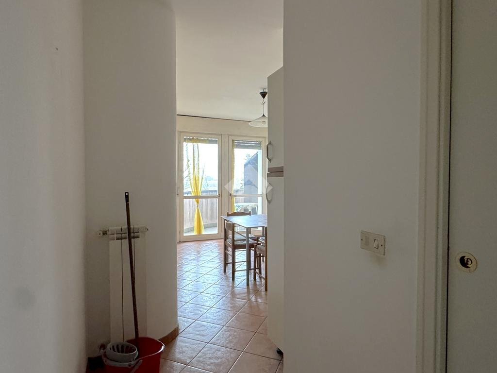 Two-room apartment Via Laudedeo Testi, Parma - photo 2