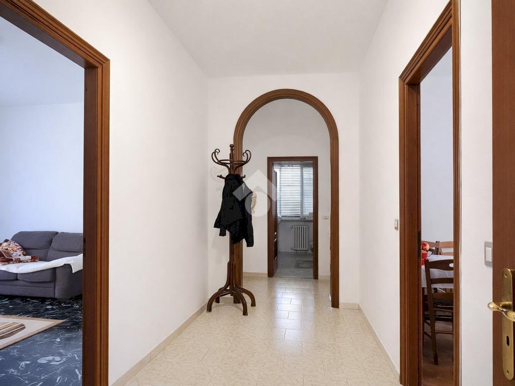 Four-room apartment Via Vincenzo Gioberti, Bra - photo 3