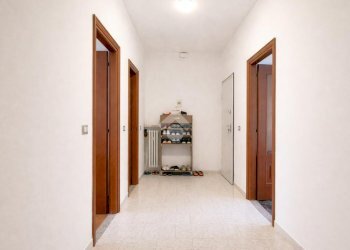 Four-room apartment Via Vincenzo Gioberti, Bra - photo 4