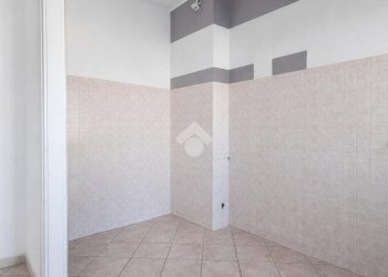 Three-room apartment Corso IV Novembre, Bra - photo 6