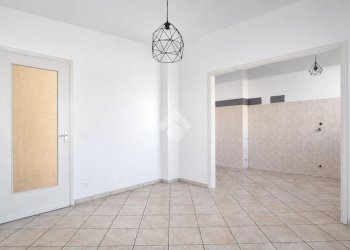 Three-room apartment Corso IV Novembre, Bra - photo 10