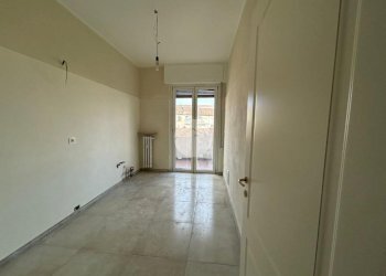 Trilocale Via Della Banda Lenti, Valenza - foto 8