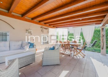 Foto 1 - Villa Via della Resistenza
 
15, Paese - foto 1