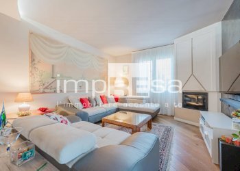 Foto 3 - Villa Via della Resistenza
 
15, Paese - foto 3