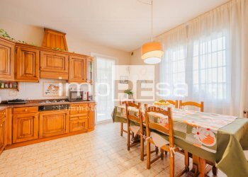 Foto 7 - Villa Via della Resistenza
 
15, Paese - foto 7