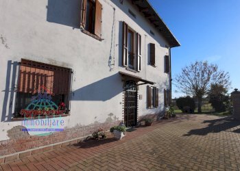 Foto 19 - Villa VIA RIGA
 
1, Cento - foto 19