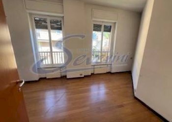 Foto 17 - Four-room apartment Via Rezzonico, Como - photo 17