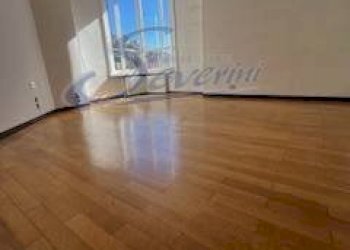 Foto 22 - Four-room apartment Via Rezzonico, Como - photo 22