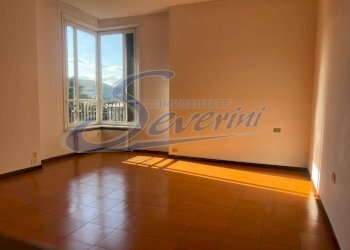 Foto 1 - Four-room apartment Via Rezzonico, Como - photo 1