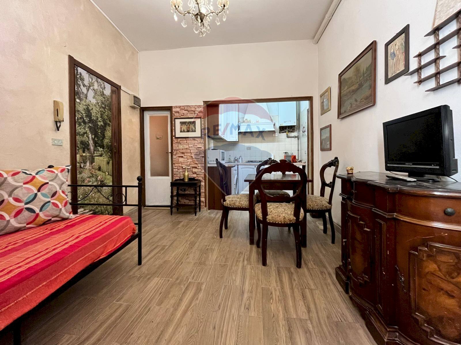 Soggiorno - Bilocale Via San Giuseppe
 
19, Porto Ceresio - foto 2