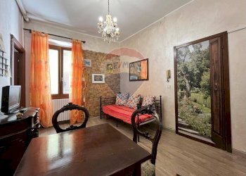 Soggiorno - Bilocale Via San Giuseppe
 
19, Porto Ceresio - foto 9