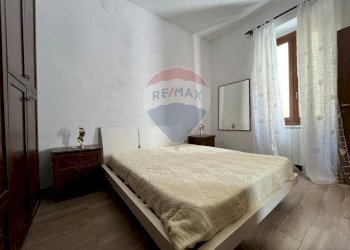 Camera / camera da letto - Bilocale Via San Giuseppe
 
19, Porto Ceresio - foto 17