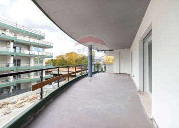 Balcone - Bilocale Via Di Dragoncello
 
30, Roma - foto 2