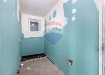 Stanza vuota - Bilocale Via Di Dragoncello
 
30, Roma - foto 17