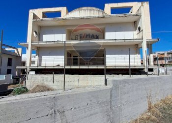 Edificio all\'aperto - Casa semi indipendente Via Della Comunità Europea
 
snc, Paterno - foto 10