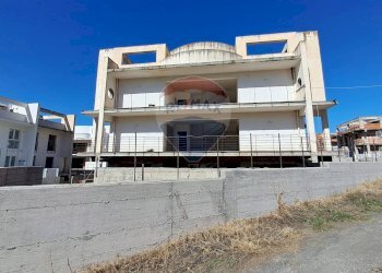 Edificio all\'aperto - Casa semi indipendente Via Della Comunità Europea
 
snc, Paterno - foto 12