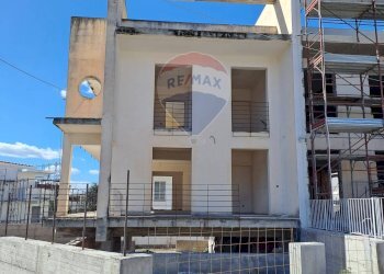 Edificio all\'aperto - Casa semi indipendente Via Della Comunità Europea
 
snc, Paterno - foto 14