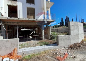 Edificio all\'aperto - Casa semi indipendente Via Della Comunità Europea
 
snc, Paterno - foto 19