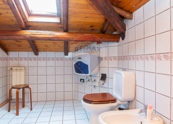 Bagno - Appartamento Via Giuseppe Leonardi
 
13, Aci Catena - foto 20