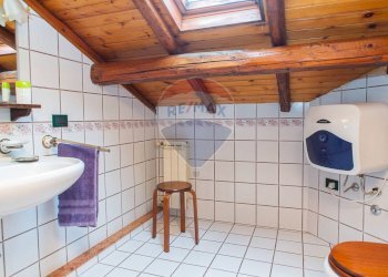 Bagno - Appartamento Via Giuseppe Leonardi
 
13, Aci Catena - foto 23