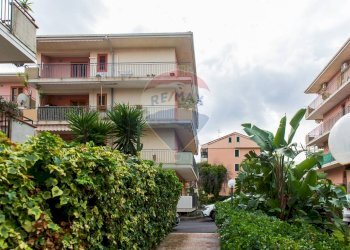 Edificio all\'aperto - Appartamento Via Giuseppe Leonardi
 
13, Aci Catena - foto 26