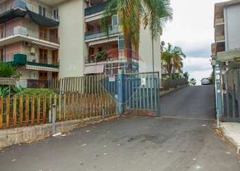 Edificio all\'aperto - Appartamento Via Giuseppe Leonardi
 
13, Aci Catena - foto 29