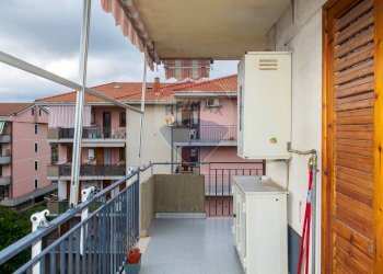 Balcone - Appartamento Via Giuseppe Leonardi
 
13, Aci Catena - foto 31