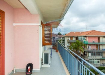 Balcone - Appartamento Via Giuseppe Leonardi
 
13, Aci Catena - foto 35