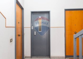 Hall / corridoio - Appartamento Via Giuseppe Leonardi
 
13, Aci Catena - foto 41