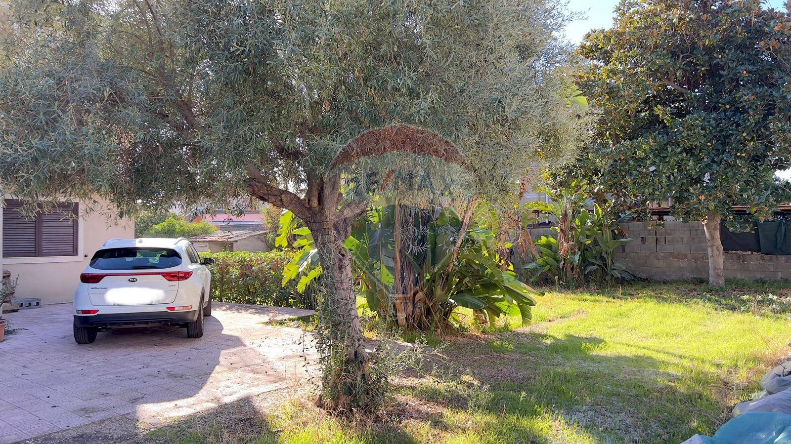 Giardino - Casa semi indipendente Via Giosuè Carducci
 
2, Tremestieri Etneo - foto 2