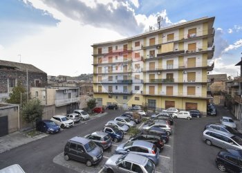 affaccio sulla piazza - Appartamento Vico Felice
 
7/A, Paterno - foto 2