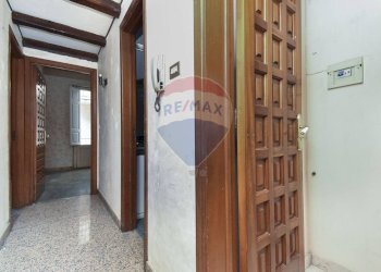 Hall / corridoio - Appartamento Vico Felice
 
7/A, Paterno - foto 12