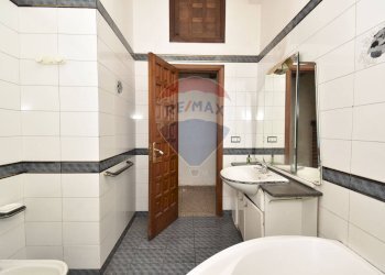 Bagno - Appartamento Vico Felice
 
7/A, Paterno - foto 15