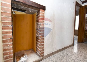 Non correlato - Appartamento Vico Felice
 
7/A, Paterno - foto 26