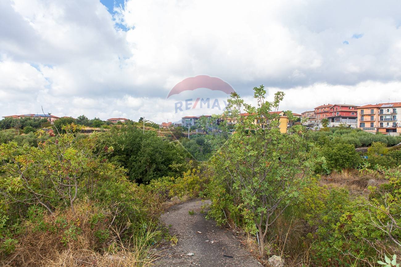 Edificio all\'aperto - Agricultural land Via Campo sportivo
 
snc, Camporotondo Etneo - photo 1