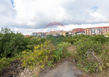 Edificio all\'aperto - Agricultural land Via Campo sportivo
snc, Camporotondo Etneo - photo 3