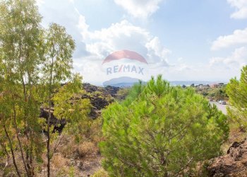 Vista delle montagne - Agricultural land Via Campo sportivo
snc, Camporotondo Etneo - photo 21