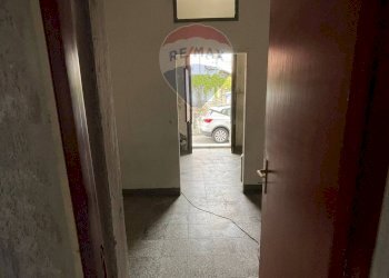 Hall / corridoio - Laboratorio Via San Giovanni Galermo
 
3/4/5, Gravina di Catania - foto 13